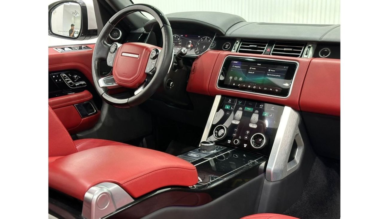 Land Rover Range Rover 2018 Range Rover Vogue, One Year Warranty, Full Al Tayer Service History, GCC