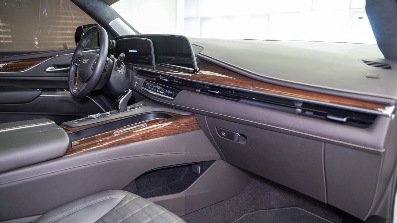 كاديلاك إسكالاد Premium Luxury 6.2L 4WD