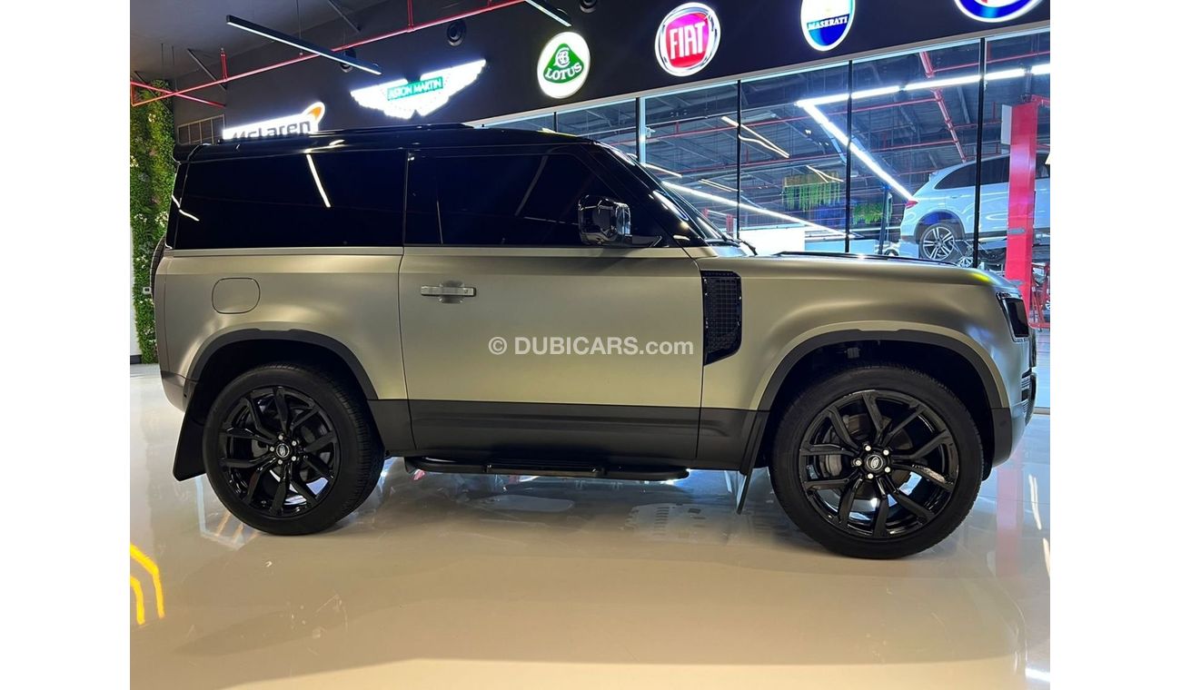 Land Rover Defender P400 90 First Edition Land Rover Defender First Edition 3.0l - P400 - EURO SPEC