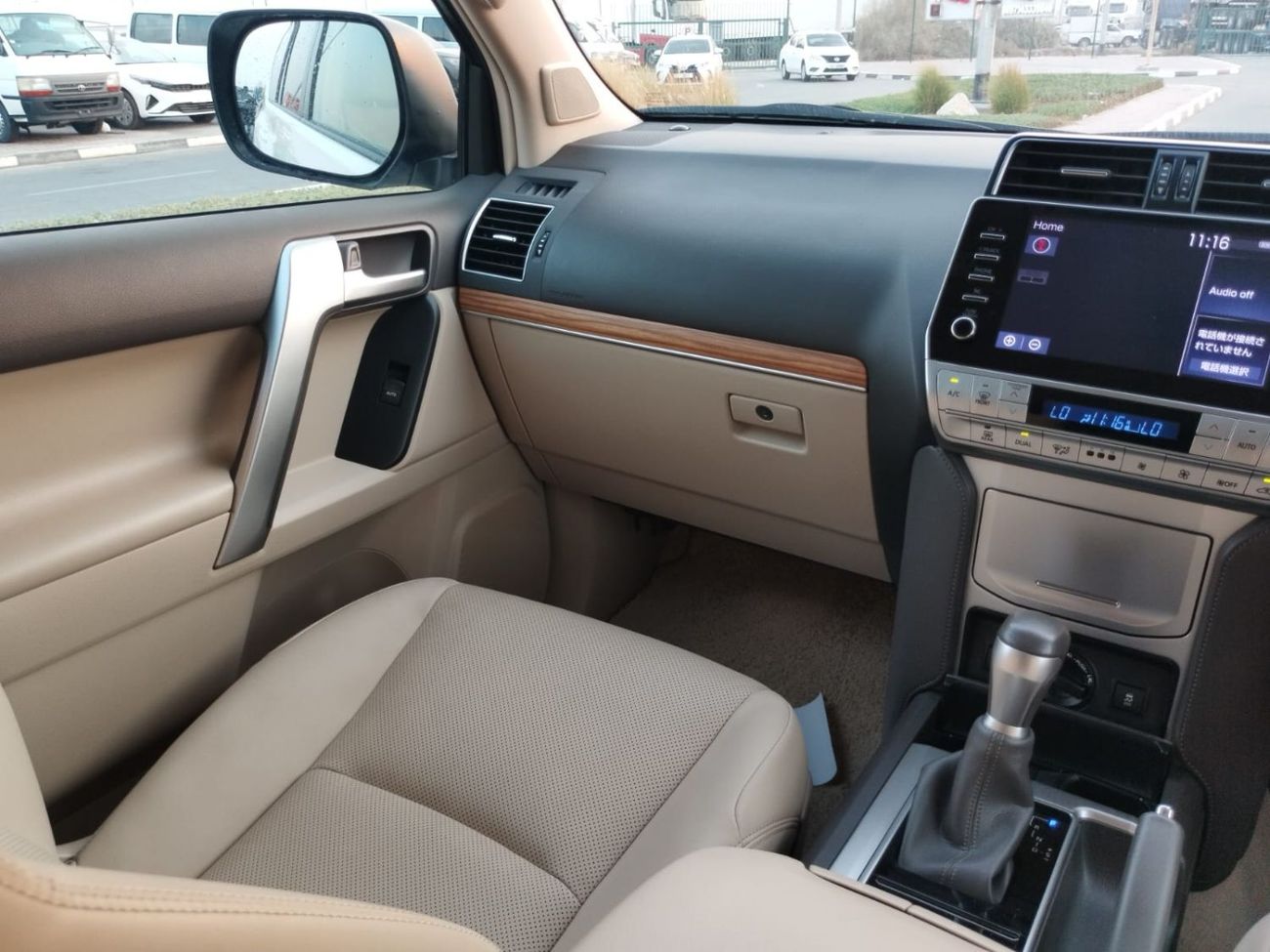 Toyota Prado Toyota prado txl white with beigie interior diesel  rhd 7seaters