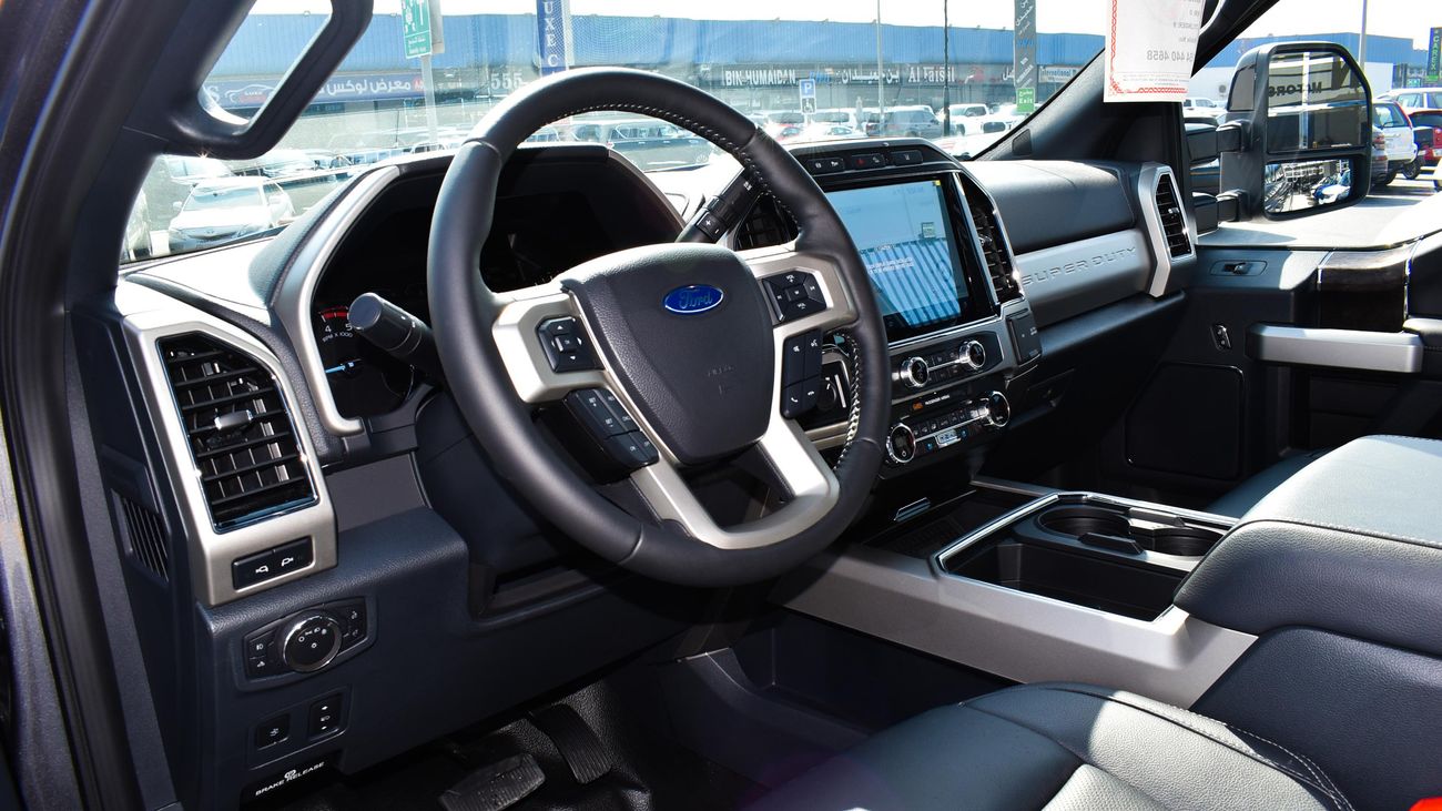 Ford F 350 LARIAT  POWER STROKE 6.7L DIESEL