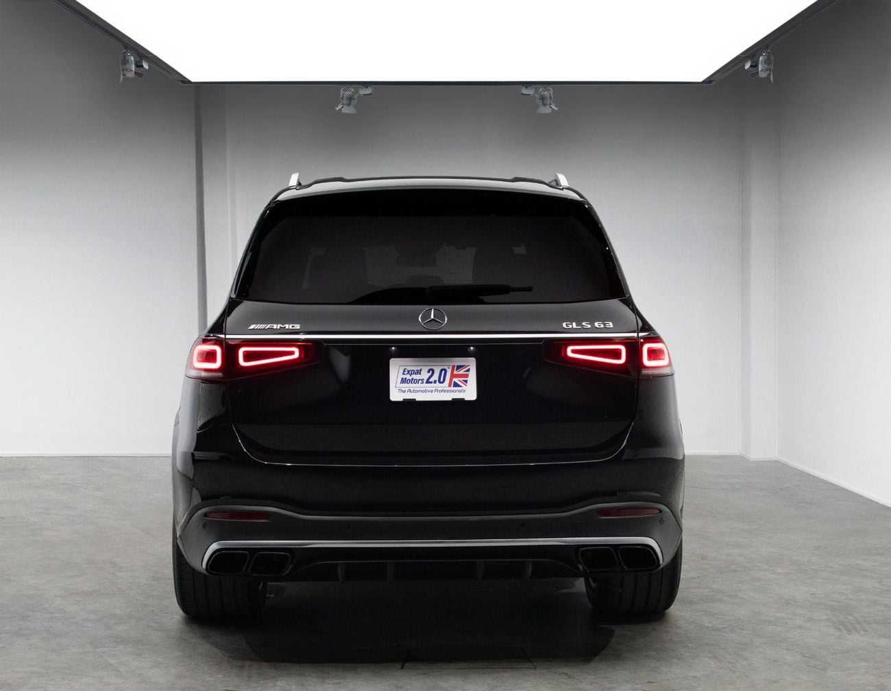 مرسيدس بنز GLS 63 AMG STD