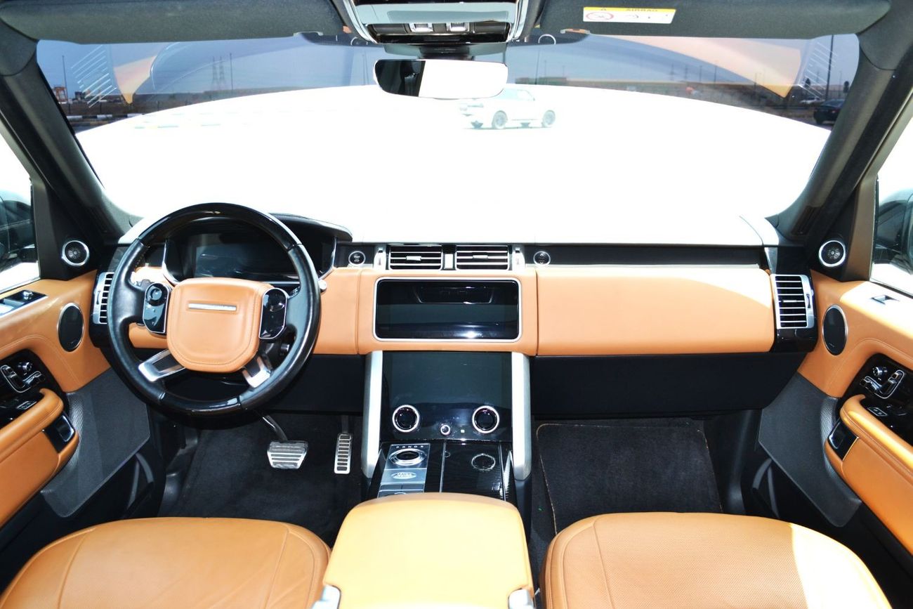 لاند روفر رينج روفر Range Rover VOGUE SE Supercharged V8 2018 Full option Super clean car specs GCC