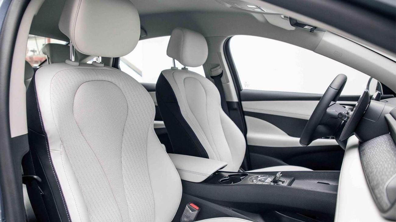 BYD Seal 05 DM-i 1.5L Petrol Engine + Electric Motor (DM-i Plug-in Hybrid) | 4 Door | 5 Seater