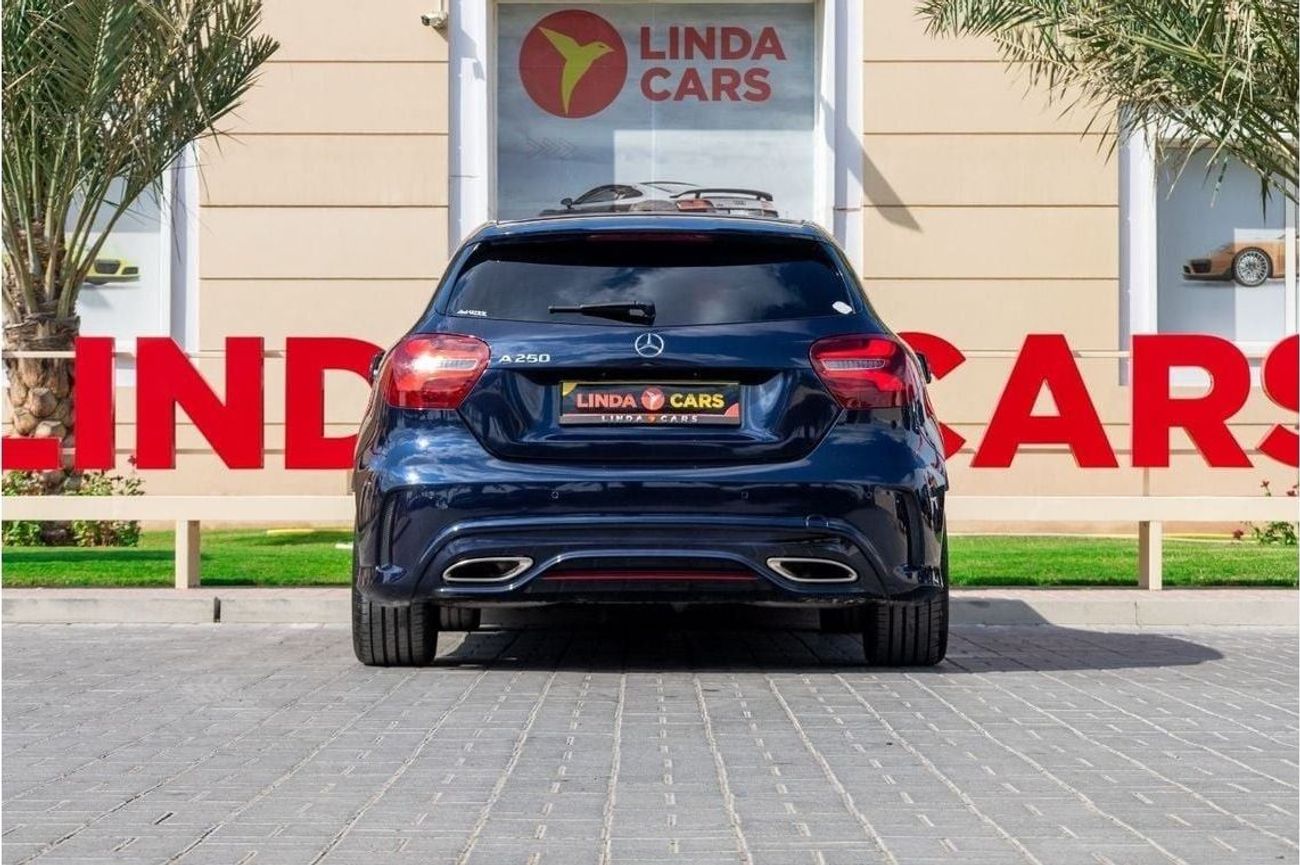 Mercedes-Benz A 250 std 2.0L (221 HP) Mercedes-Benz A250 2018 (LOW MILEAGE) GCC under Warranty with Flexible Down-Paymen