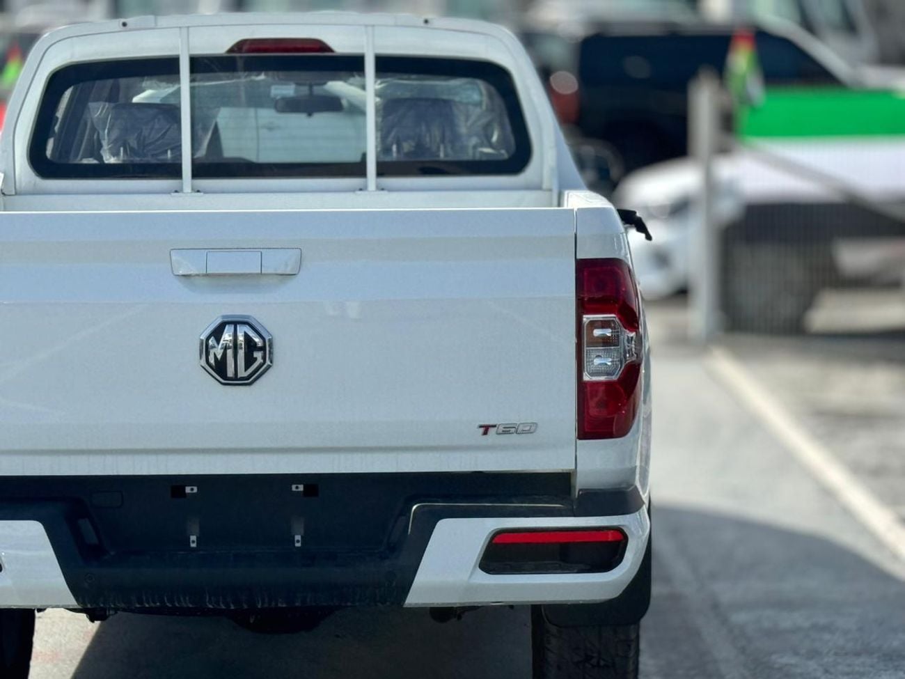 أم جي T60 T60 2.4L Petrol Manual DC 4WD 2025 Export Price @ 47,700 AED