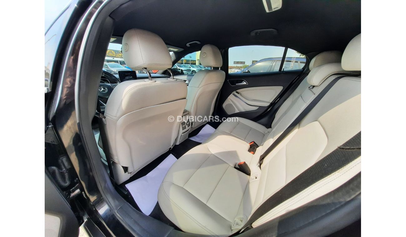 Mercedes-Benz GLA 250 Std Mercedes gla250 2020