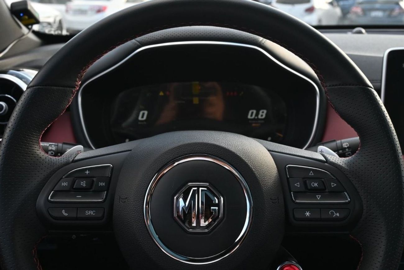 MG HS MG HS Trophy 2.0L Turbo AWD 30T Petrol Color White Model 2023