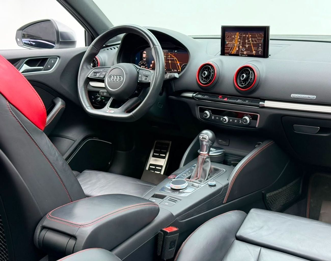 أودي S3 STD 2018 Audi S3 2.0TFSI Quattro, Full Audi Service History, Fully Loaded, Excellent Condition, GCC