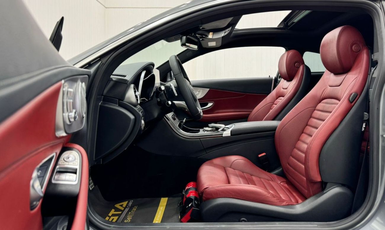 مرسيدس بنز C 300 كوبيه 2017 Mercedes Benz C300 AMG Coupe, Warranty, Full Mercedes Service History, Excellent Condition, GCC