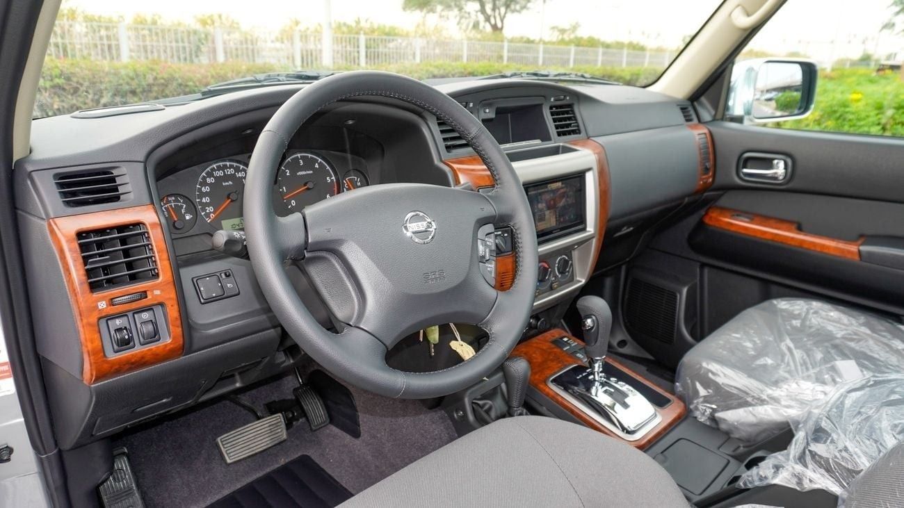 Nissan Patrol Safari Safari 4.8L A/T