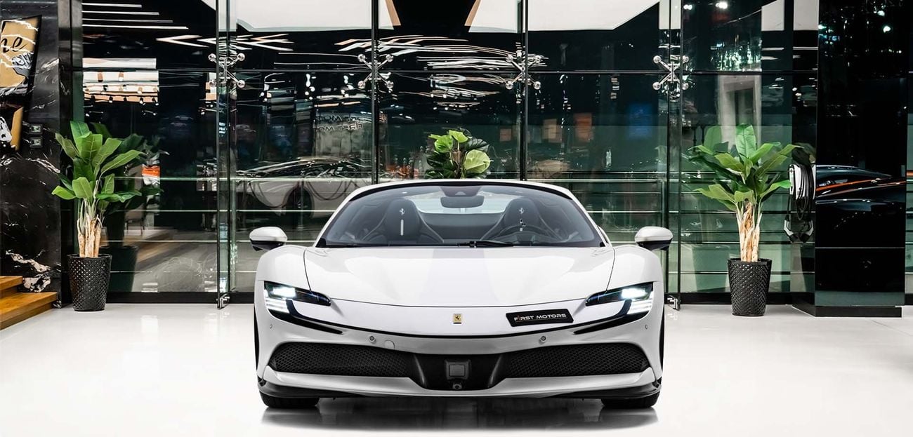 فيراري SF90 سبيدر 4.0L V8 Twin-Turbocharged Engine + eMotor | Warranty