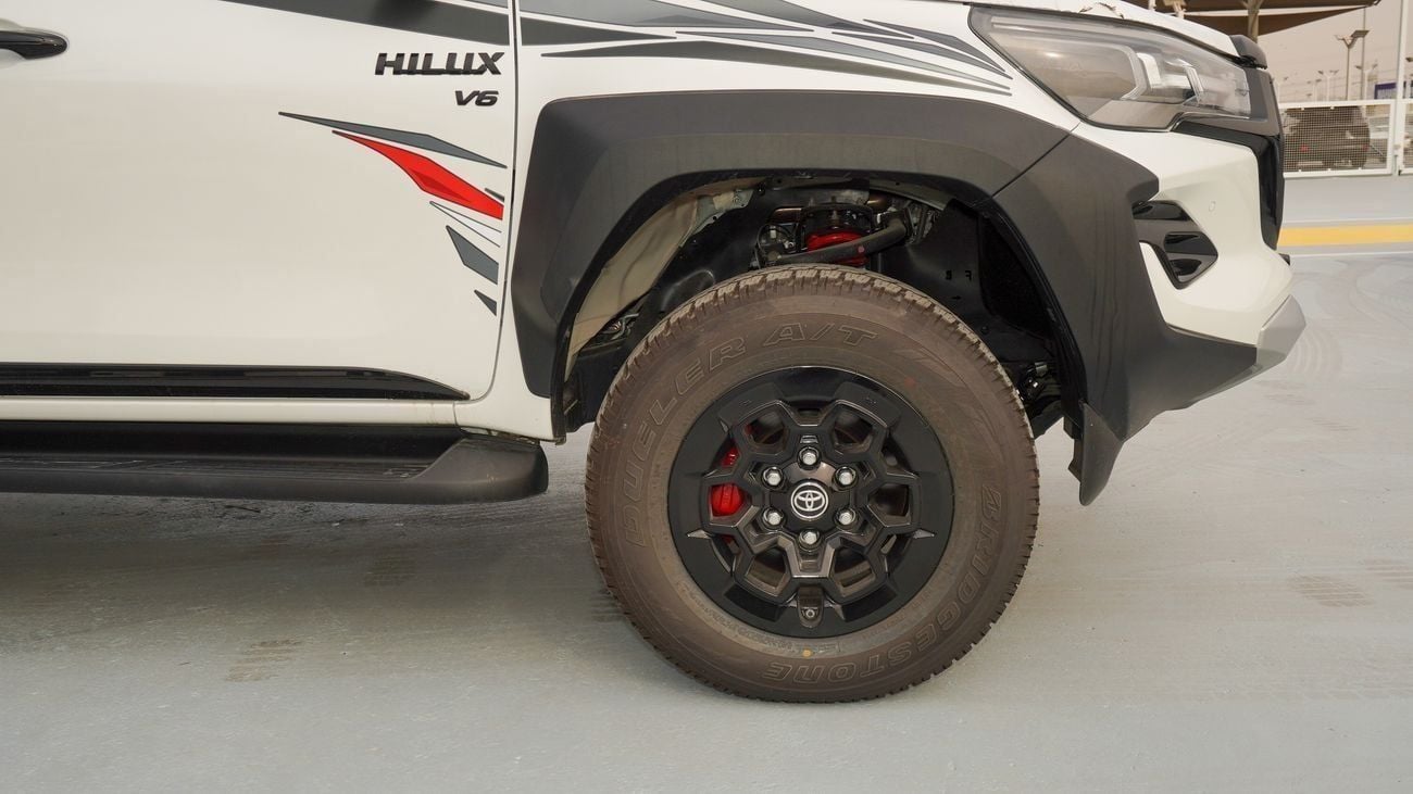 Toyota Hilux GR Sport 4.0L