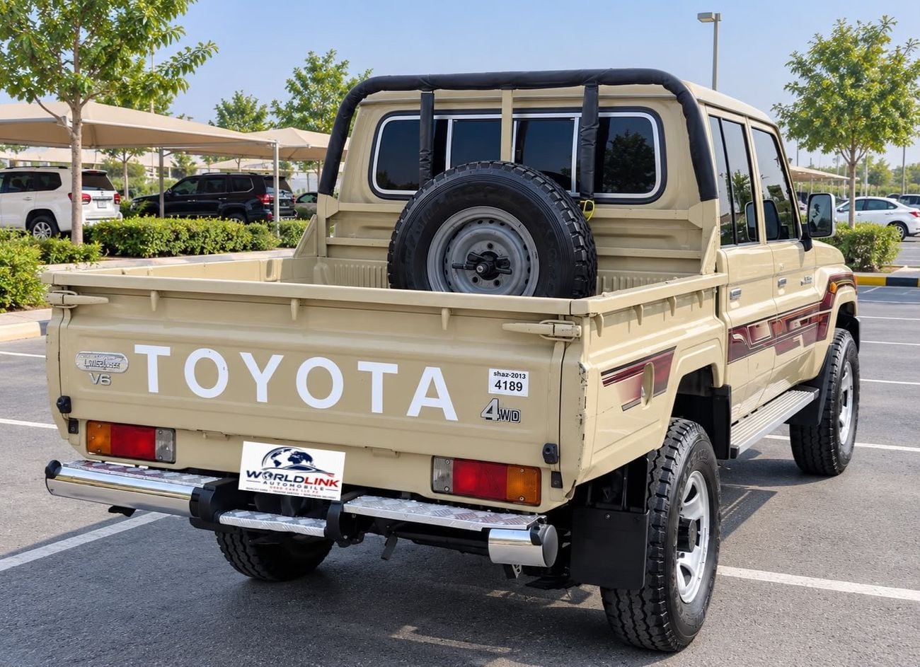 Toyota Land Cruiser Pick Up