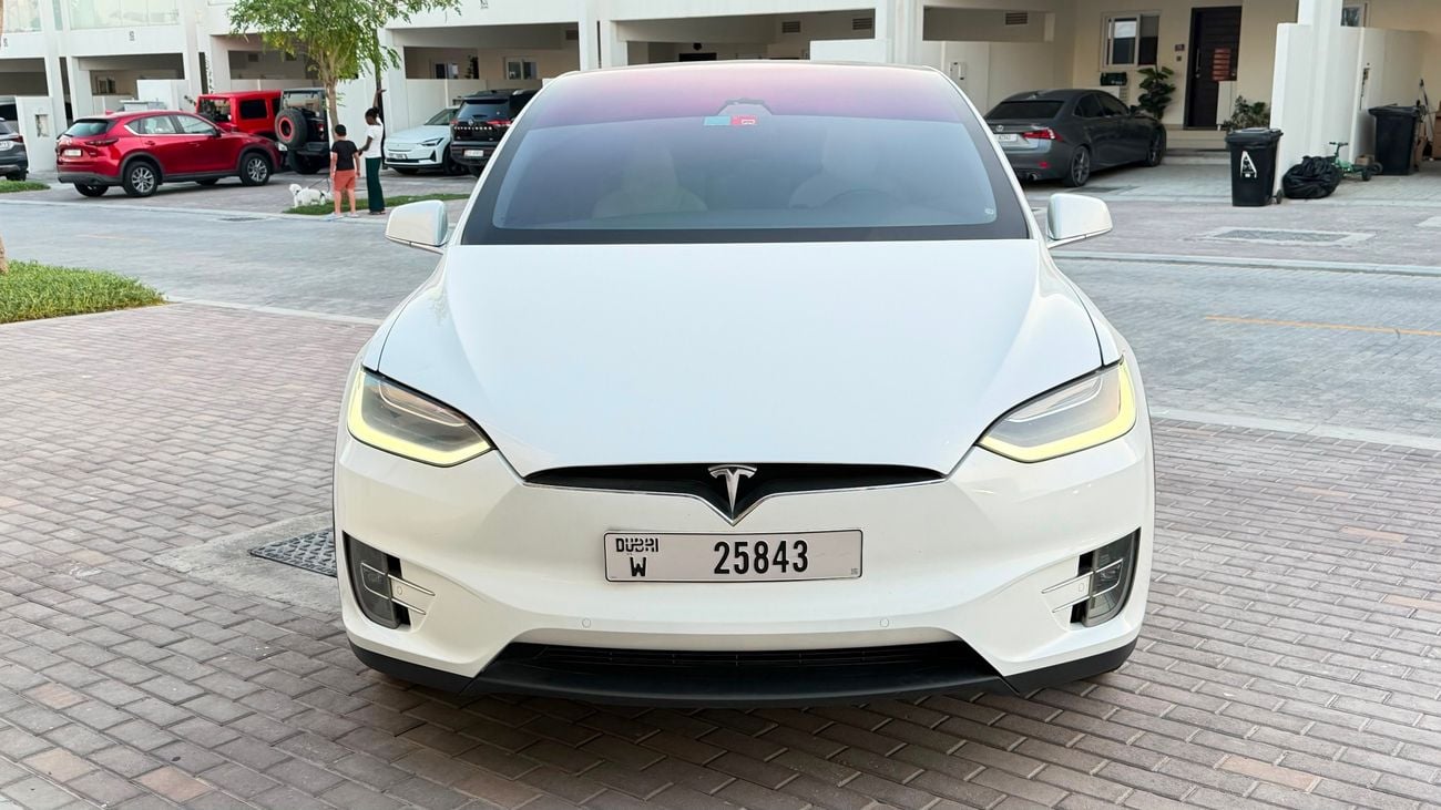 Tesla Model X LONG RANGE