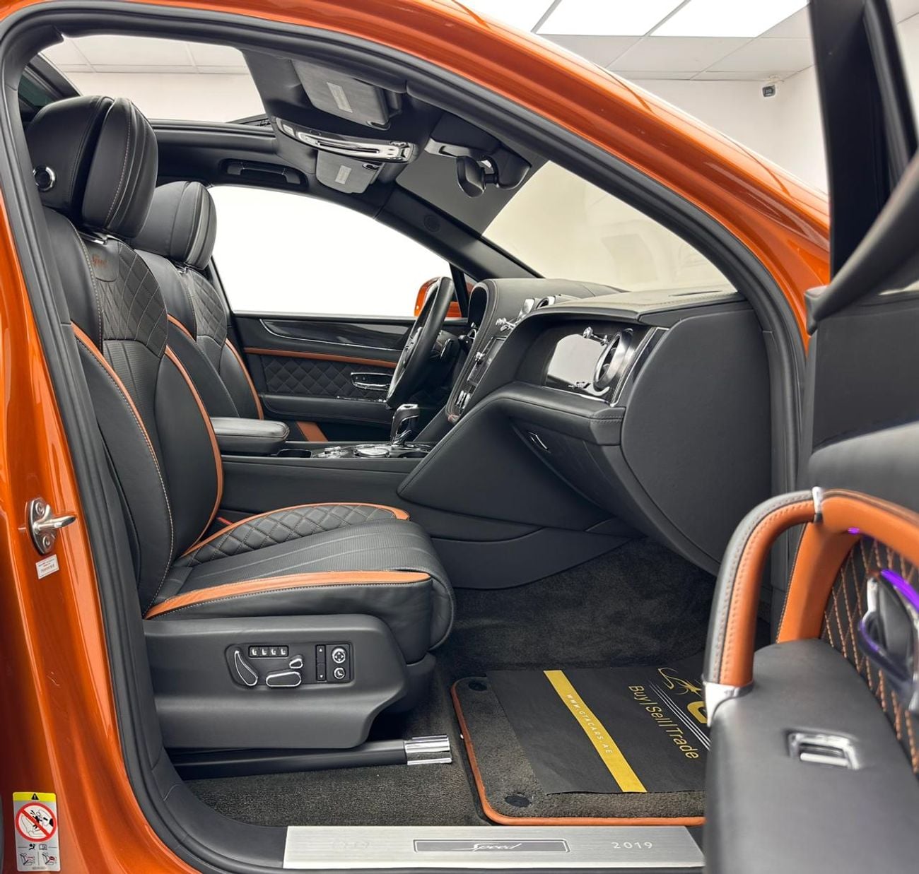 بنتلي بينتايجا 2020 Bentley Bentayga W12 Speed Mulliner Edition, 1 Year Warranty Unlimited KM, Full Service History