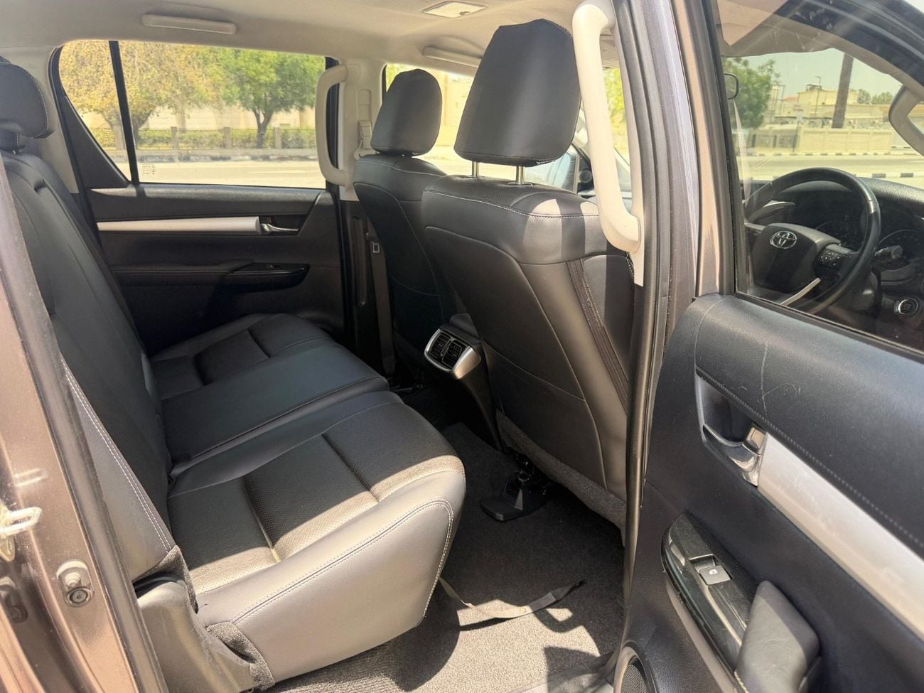 Toyota Hilux SR5