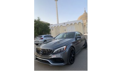 مرسيدس بنز C 300 lexury