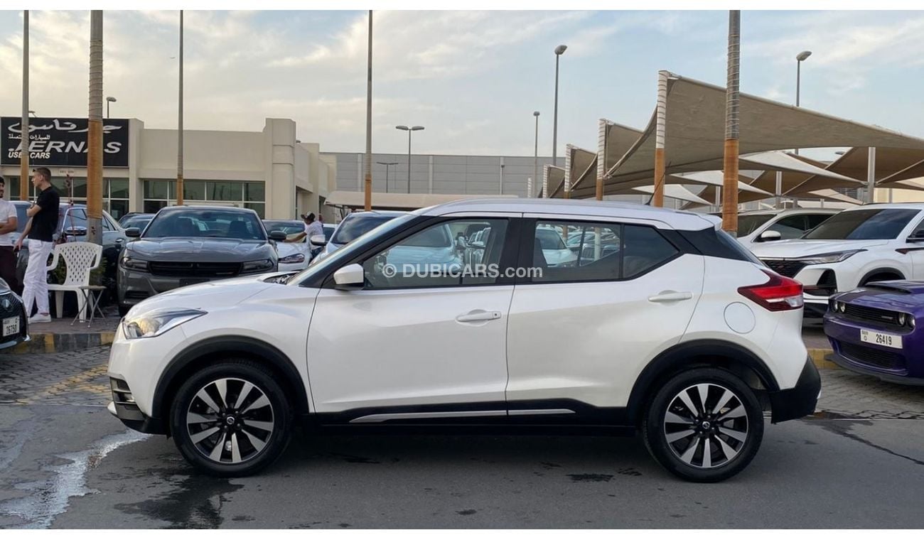 Nissan Kicks SL GCC خليجي free registration