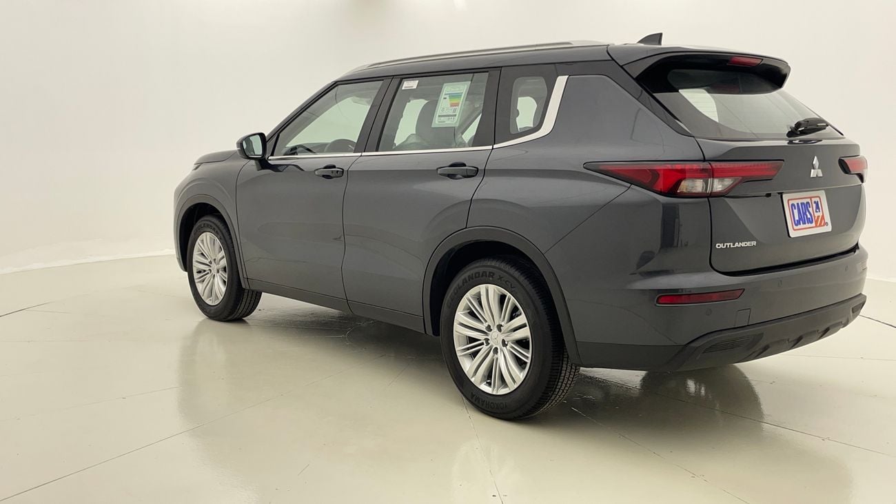 Mitsubishi Outlander MIDLINE WITH SUNROOF 2.5 | Zero Down Payment | Home Test Drive