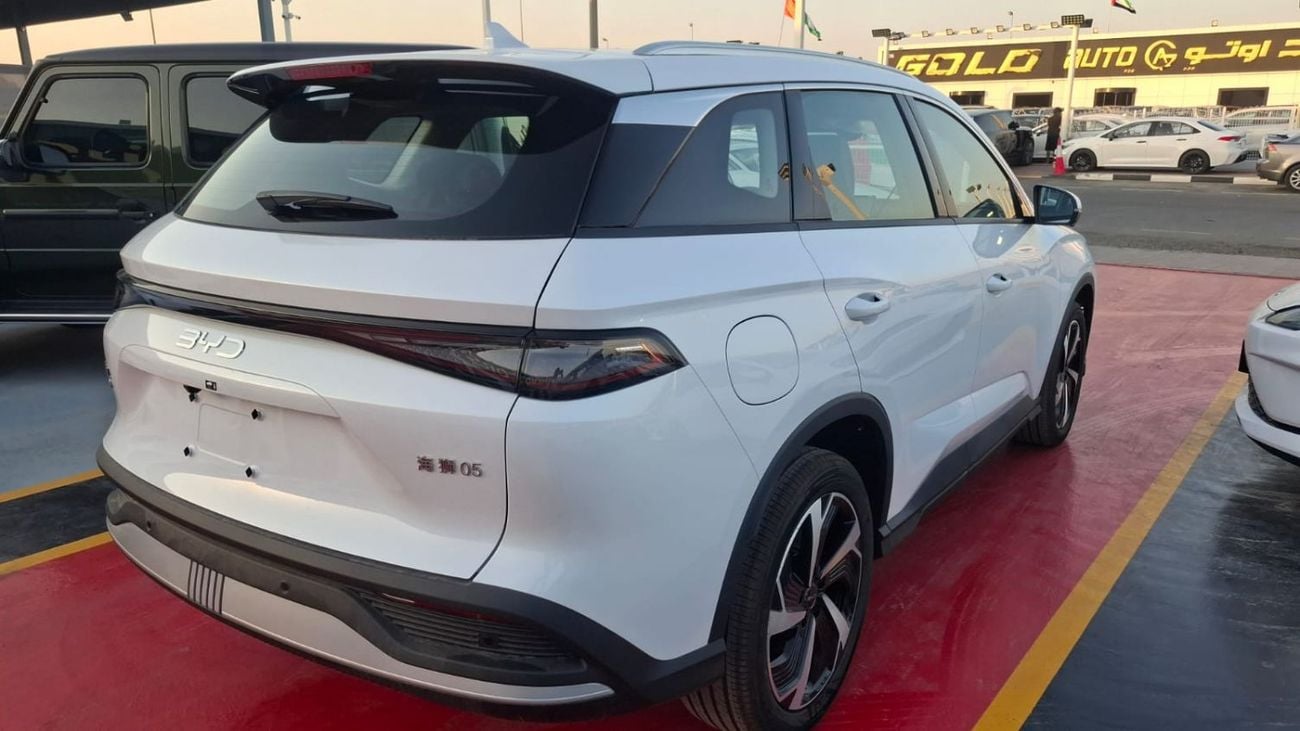 بي واي دي سيليون 05 2025 BYD SEALION 05 DM-i BIG SCREEN (PHEV)SUV (EXPORT ONLY)