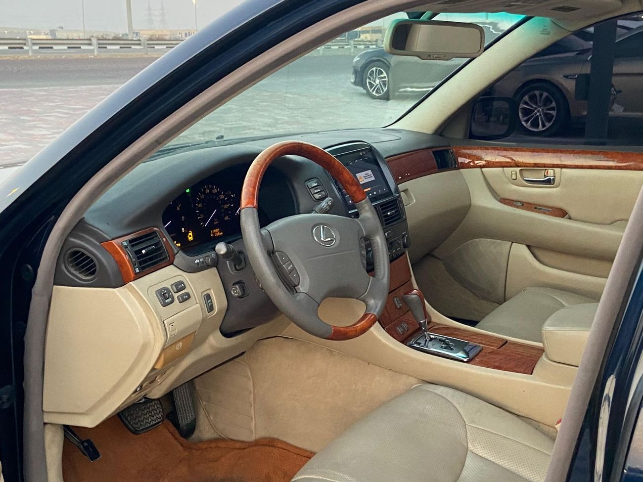 Lexus LS 430