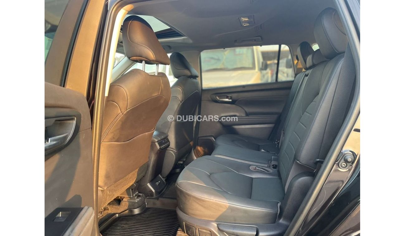 Toyota Highlander 2020 Toyota Highlander XLE AWD/ EXPORT ONLY / فقط للتصدير