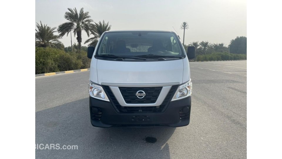 Used Panel Van Std NISSAN urvan 2018 GCC delvry van accident free 2018 ...