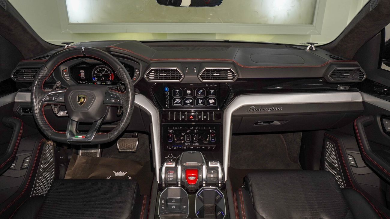 لامبورغيني اوروس