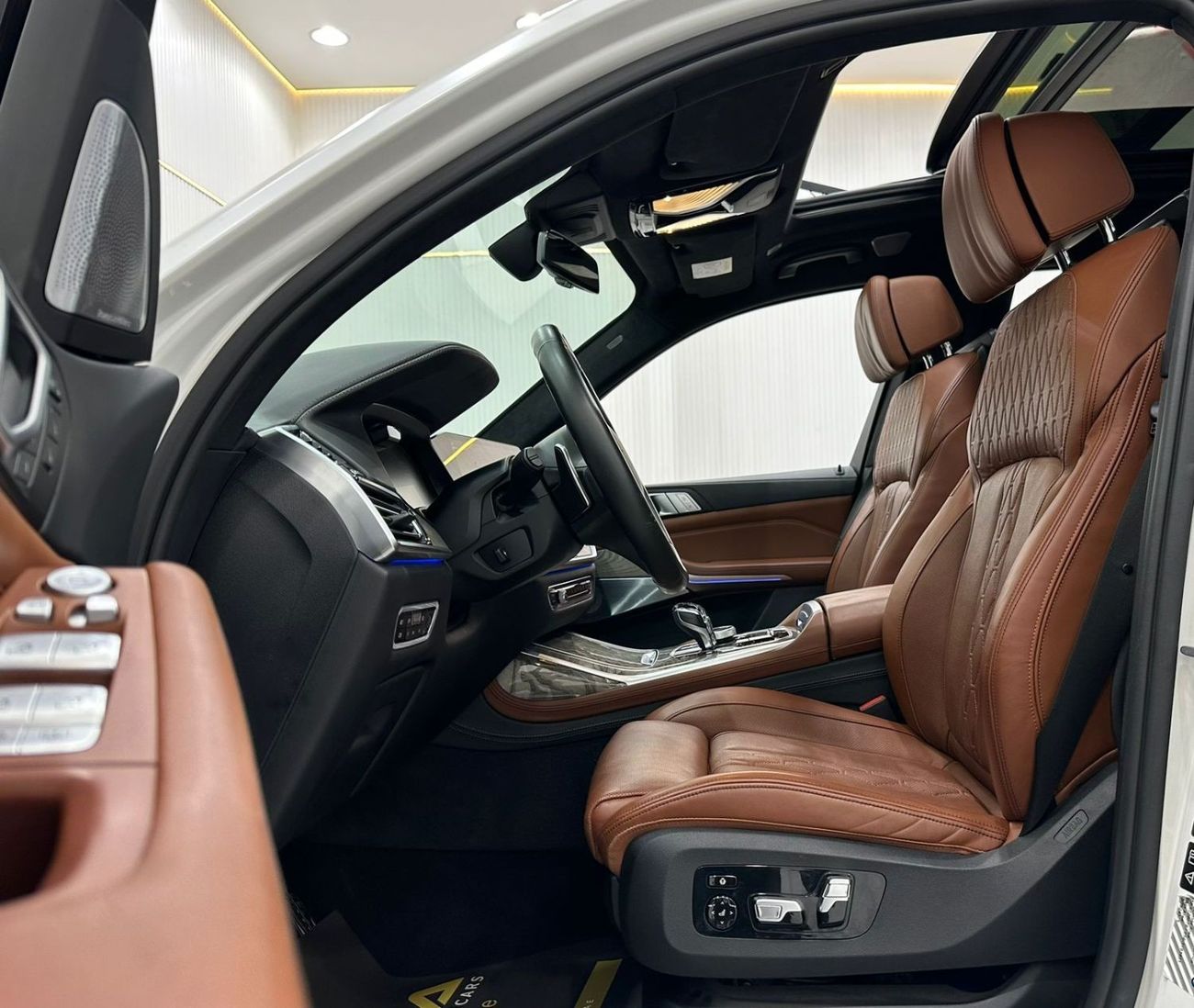 BMW X7 2019 BMW X7 xDrive50i M-Sport, April 2024 BMW Warranty + Service Pack, Captain Seats, Full Options, 