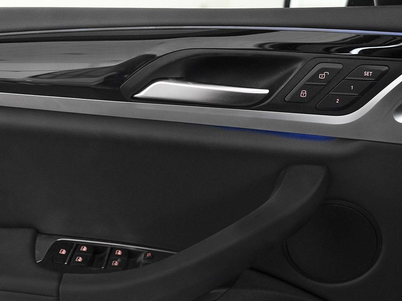 BMW X3 xDrive 30i 2.0L