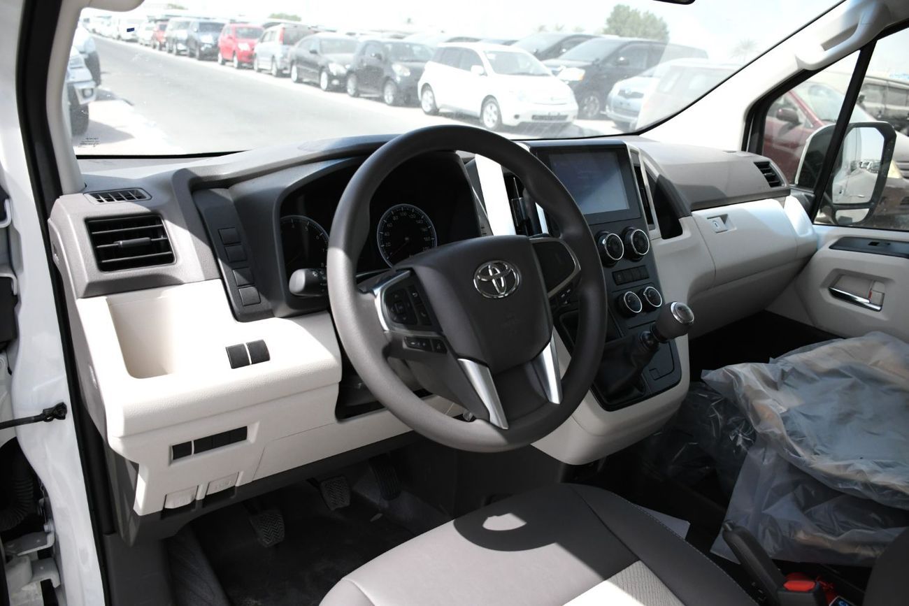 تويوتا هاياس GL -High Roof Commuter 3.5L M/T (Ready Stock )