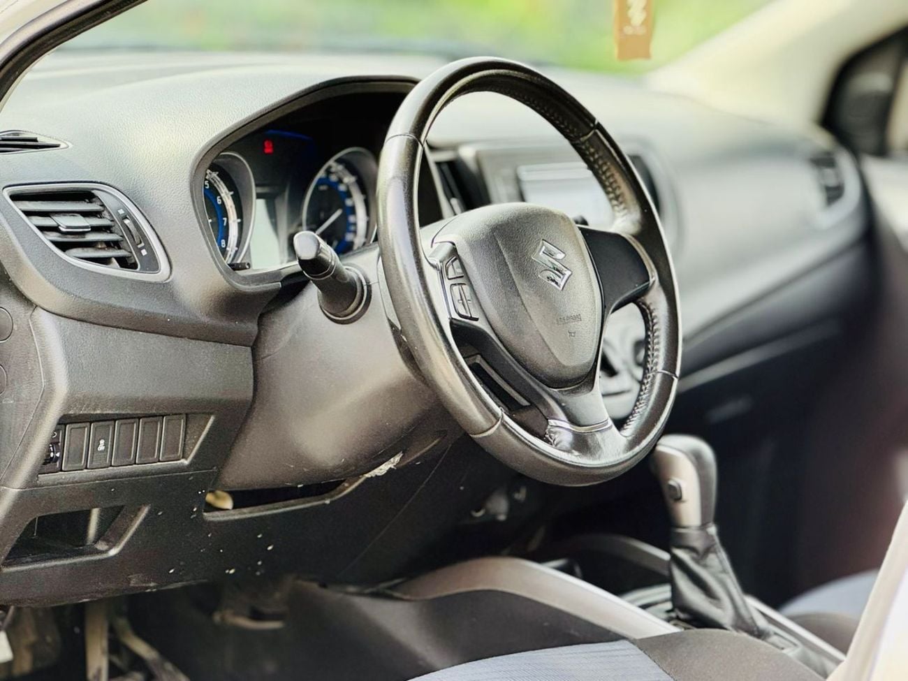 Suzuki Baleno GL SUZUKI BALENO | GCC SPECS | MODEL: 2020 | KM: 84,000 | FULL-SERVICE HISTORY