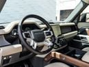 Land Rover Defender P300 110 SE 2.0L (5 Seater) Land Rover Defender 110 2024