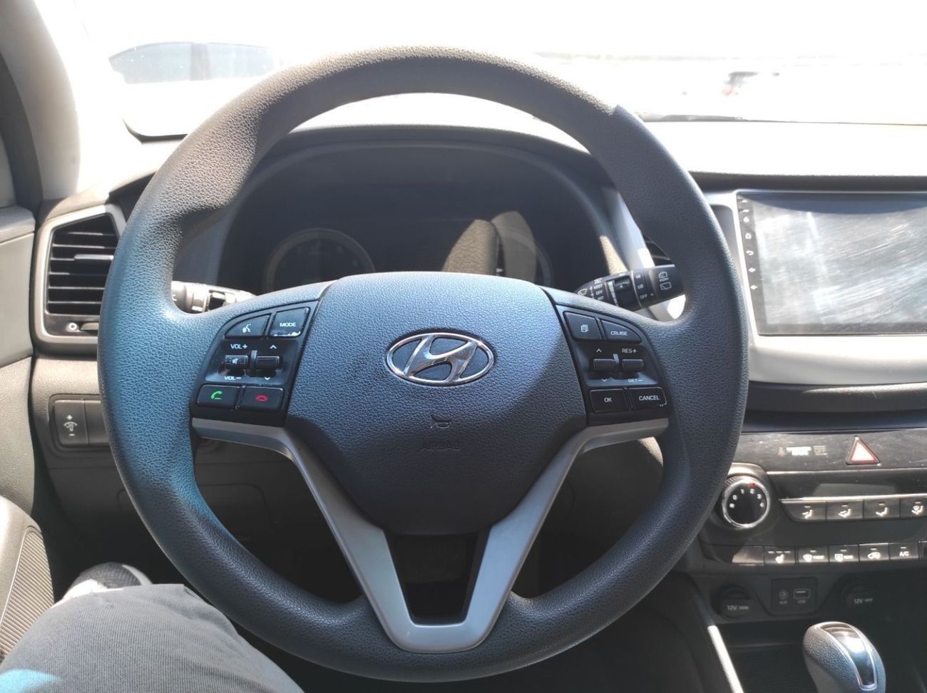 Hyundai Tucson 2.0L 2.0L