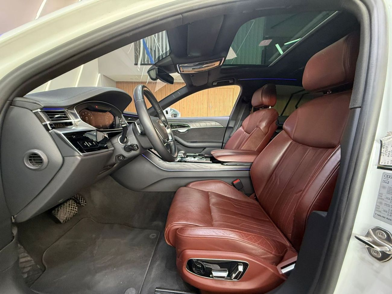 Audi A8 L 55 TFSI quattro Full Option 3.0L