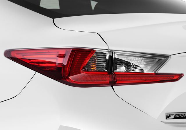Lexus RC F exterior - Tail Light
