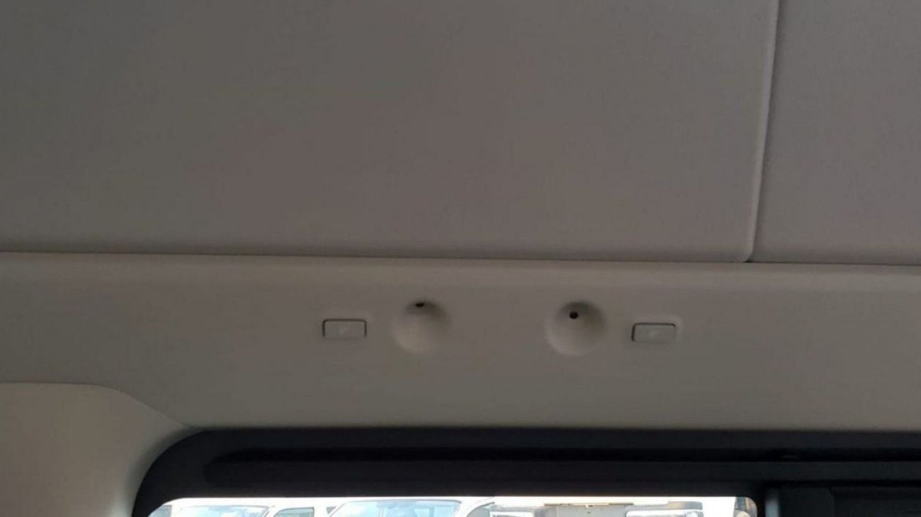 تويوتا هاياس Commuter GL  2.8L M/T Diesel 2026 Model