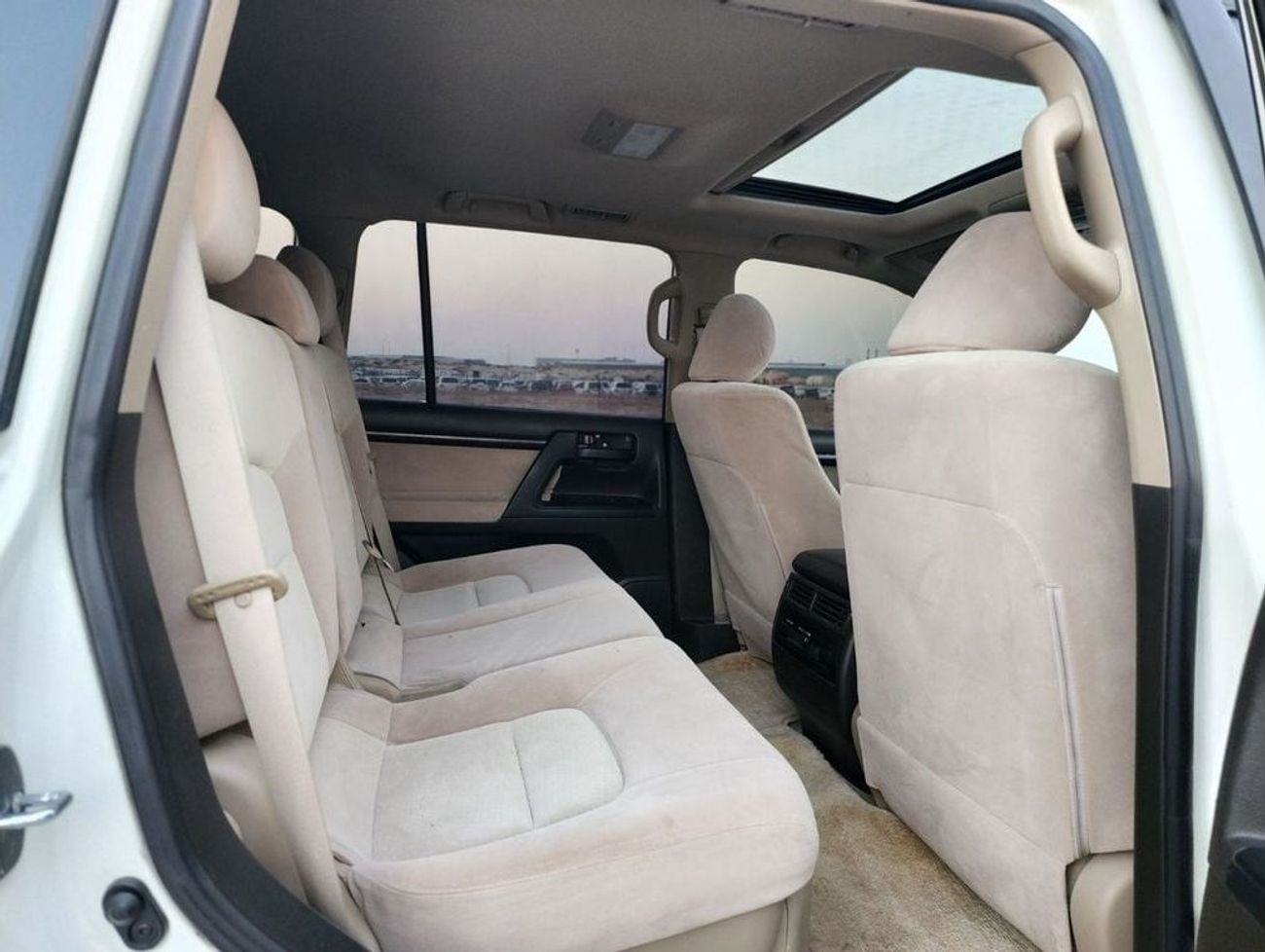 تويوتا لاند كروزر GXR 4.6L