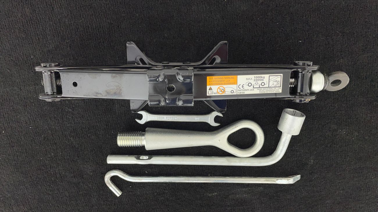 Mitsubishi Lancer GLX LOWLINE 2 | Zero Down Payment | Free Home Test Drive