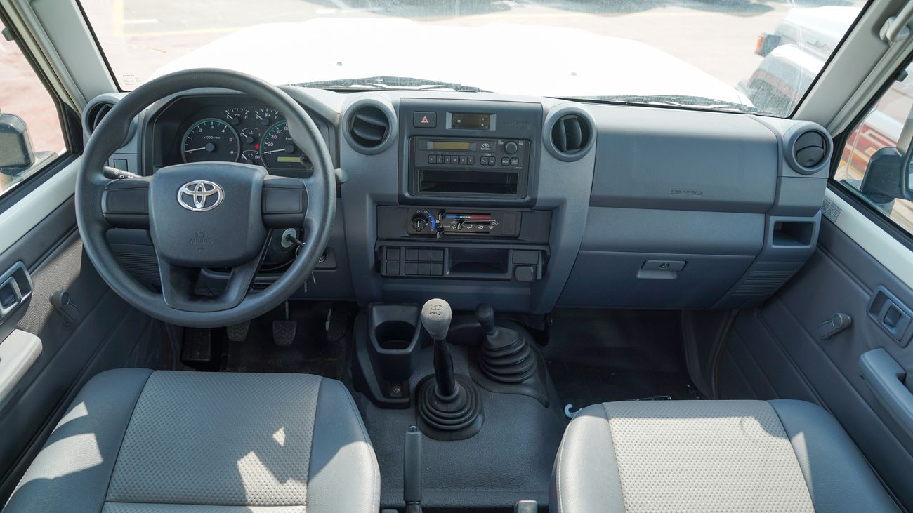 Toyota Land Cruiser Pick Up