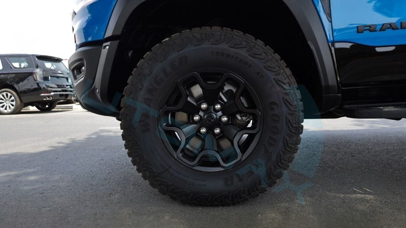 رام 1500 (For Export , НА ЭКСПОРТ) PY 25/25 RHO HURRICANE H.O 3.0TT GCC Без пробега