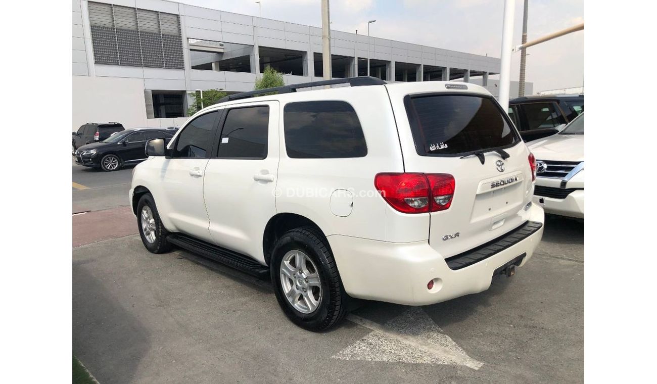 تويوتا سيكويا