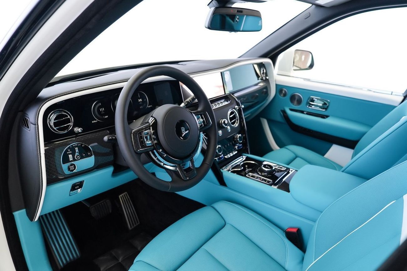 Rolls-Royce Cullinan Rolls Royce Cullinan Black Badge Series 2