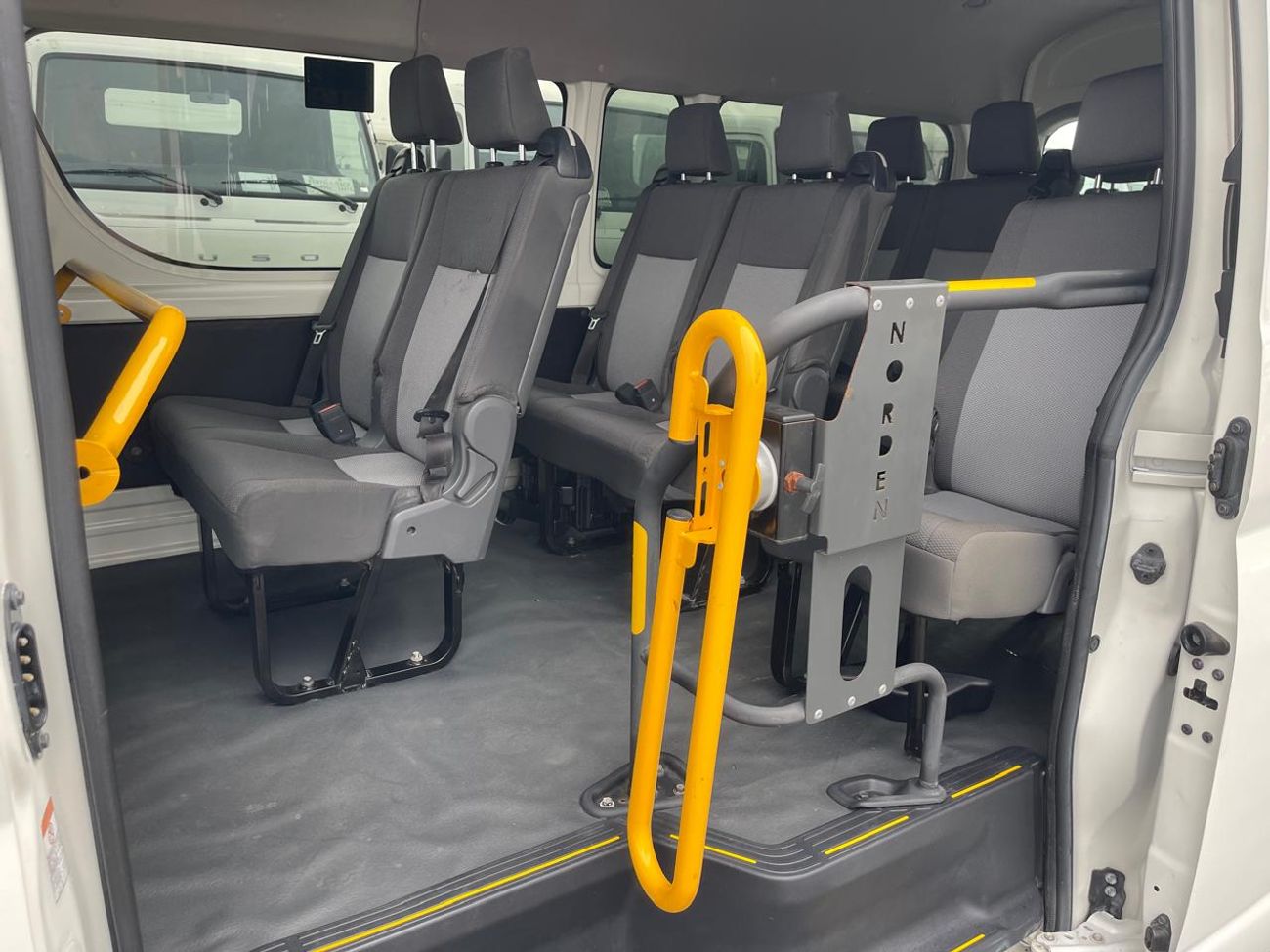 Toyota Hiace 2020 TOYOTA HIACE COMMUTER