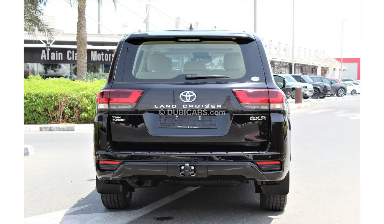 Toyota Land Cruiser GXR TWIN TURBO 2023 GCC AL FUTTAIM WARRANTY 4 YEARS SERVICE CONTRACT