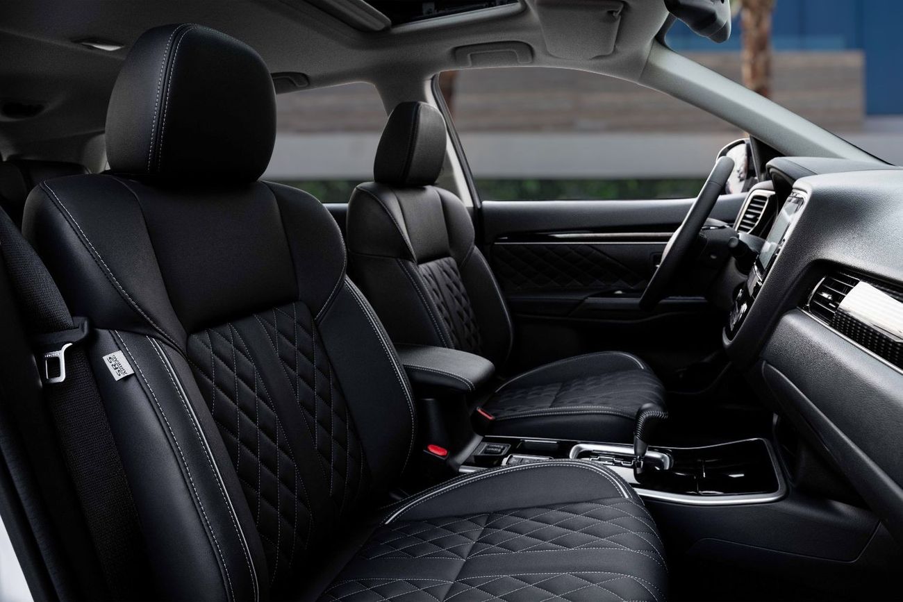 Mitsubishi Outlander | 1,508 P.M  | 0% Downpayment | ENJOY 7S!