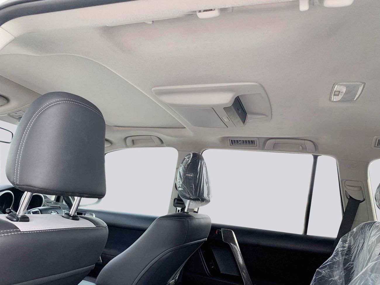 تويوتا برادو 4x4 Diesel Right Hand Drive (Export Only)