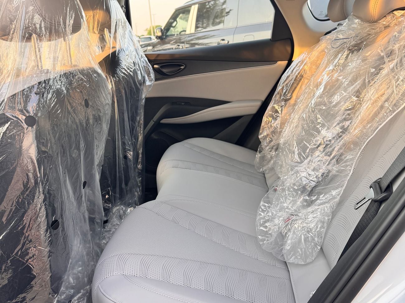 بي واي دي سيل 06 دي إم-آي Flagship DM-i 210KM