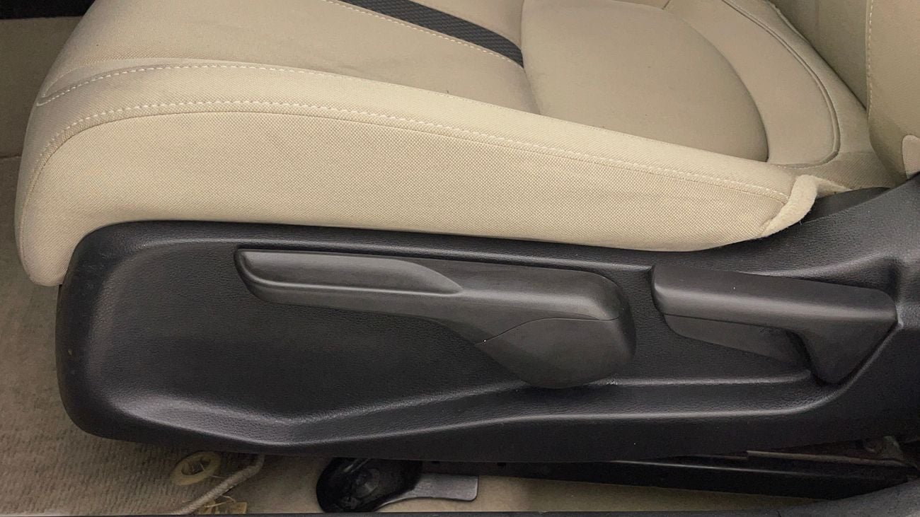 هوندا سيفيك LX SPORT 1.6 | بدون دفعة مقدمة | اختبار القيادة في المنزل